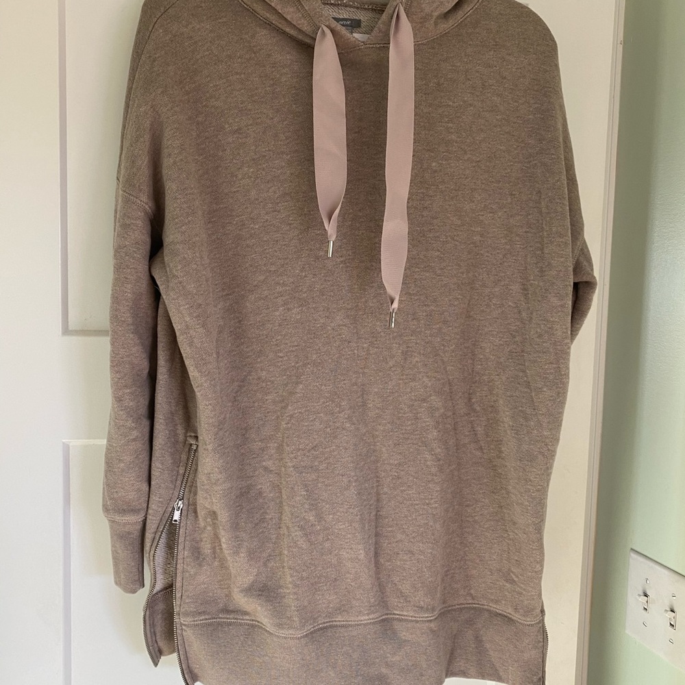 Tan oversized Arie hoodie